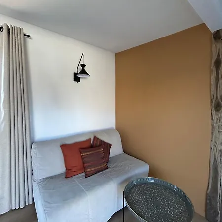 Apartman La Petite Maison Et Jardin Craponne