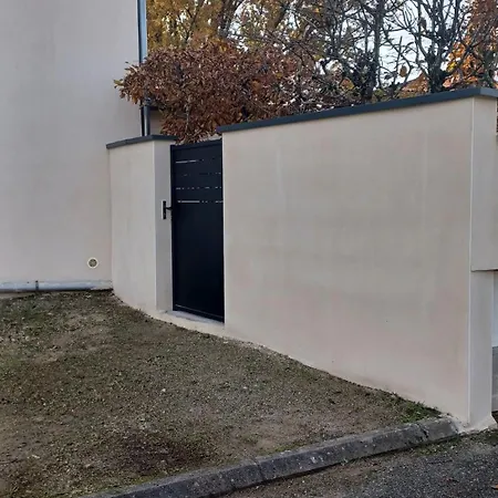 La Petite Maison Et Jardin Apartament
